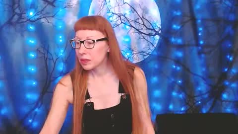 Ember Starleena online show from 10/21/25, 02:18