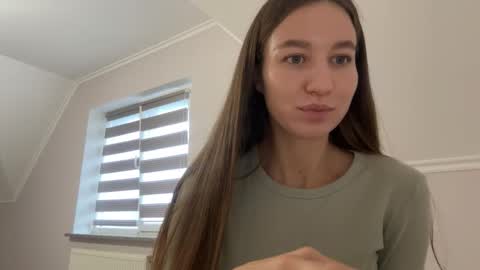 Alina online show from 11/07/25, 01:44