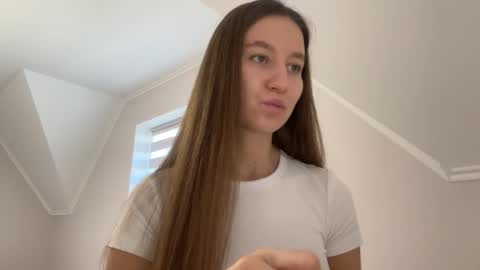 Alina online show from 11/13/25, 01:21