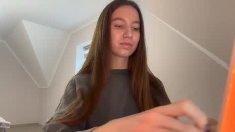 Alina online show from 12/02/25, 11:48