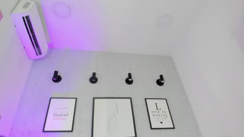 emelie_89 online show from 02/28/25, 07:03