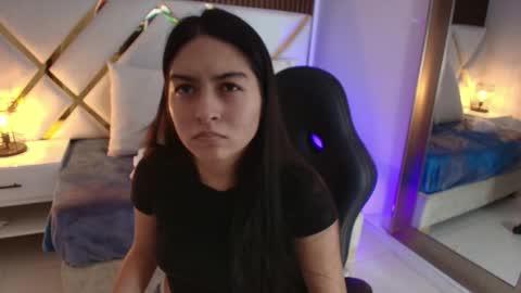 Emily  online show from 01/07/26, 02:14