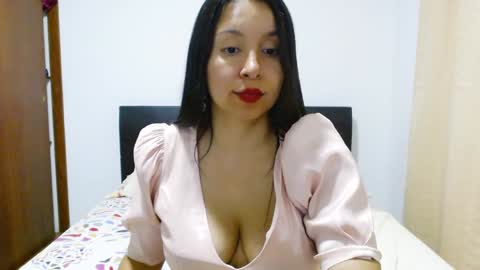 Snapshot of emely_sexx chatting on 12/12/24, 12:16 emely_sexx online show from 12/12/24, 12:16