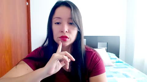 Snapshot of emely_sexx chatting on 12/25/24, 02:56 emely_sexx online show from 12/25/24, 02:56