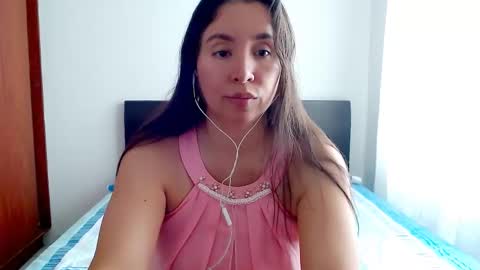 Snapshot of emely_sexx chatting on 10/14/25, 04:41 emely_sexx online show from 10/14/25, 04:41
