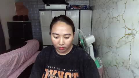 Snapshot of emely_slutxxx chatting on 07/21/26, 12:51 Emely online show from 07/21/26, 12:51