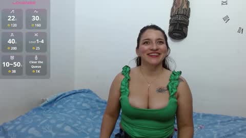 emely ross online show from 01/01/25, 06:15