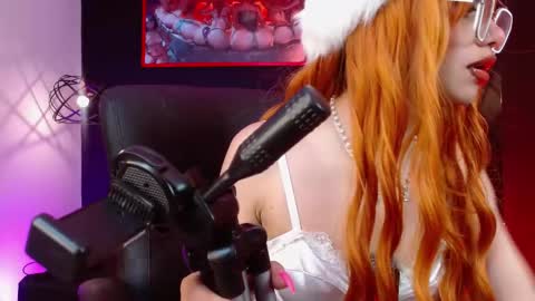 Danna online show from 03/08/26, 05:44