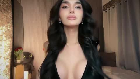 Emerald online show from 04/14/26, 07:25