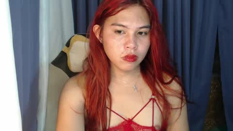 Snapshot of emere_kai_24xxx chatting on 07/13/26, 10:51 Chelle dont forget to folloe me and thumps up online show from 07/13/26, 10:51