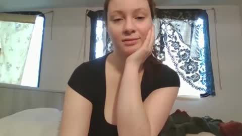 EmerieSkye online show from 01/14/25, 05:34