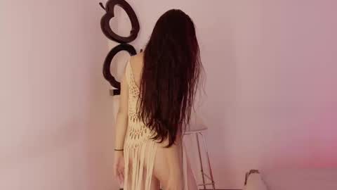 Emmily Roberts online show from 11/29/25, 02:58