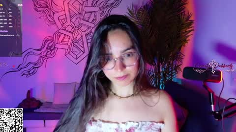 Emmily Roberts online show from 04/14/26, 01:11