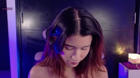     online show from 11/26/25, 12:00