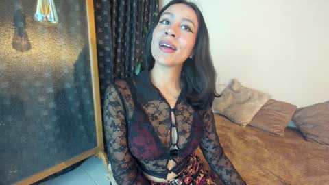 Emilia Gomez online show from 02/06/25, 01:16