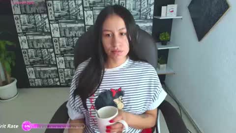 Emilia Gomez online show from 10/07/25, 01:41