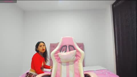 lucia online show from 09/28/25, 11:26