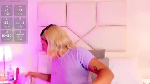 EMILY ROBERTS online show from 01/06/26, 07:39