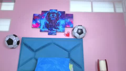 emiilysthone online show from 06/23/26, 12:25