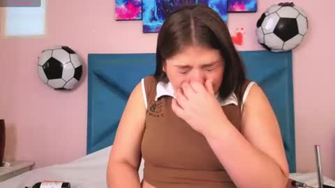 emiilysthone online show from 07/08/26, 12:53