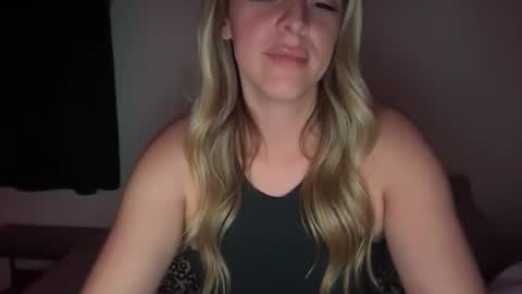emilelovesyou online show from 04/13/26, 05:24