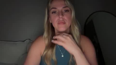 emilelovesyou online show from 05/03/26, 10:49