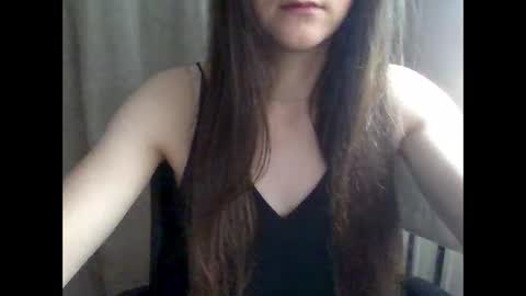 emili0899 online show from 09/23/25, 09:45