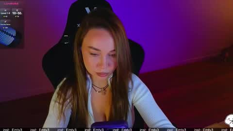 Emili online show from 03/21/26, 10:31