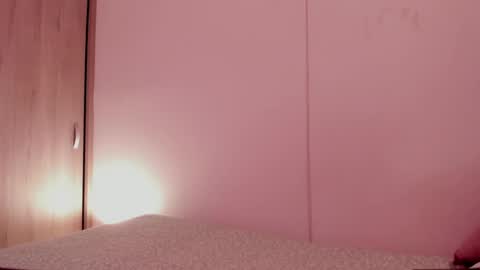 Snapshot of emilia_ghendle chatting on 01/20/25, 06:21 Emilia Big Boobs online show from 01/20/25, 06:21