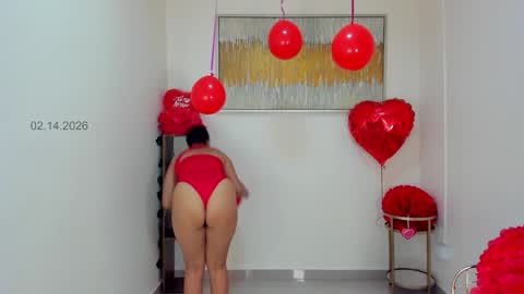 Emilia Harpper online show from 02/14/26, 12:46