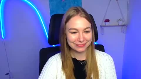 Emilia online show from 10/26/25, 06:30