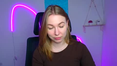 Emilia online show from 03/10/26, 12:43