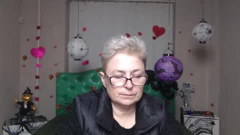 EmiliaGree online show from 11/14/25, 07:12