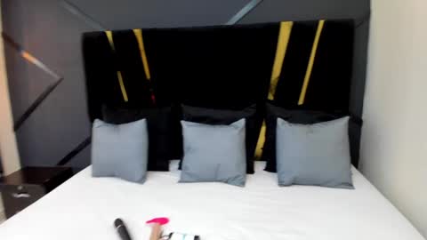 Emillie online show from 02/03/25, 05:03