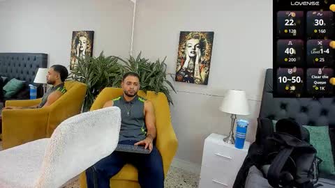 Emilio online show from 10/21/25, 10:27