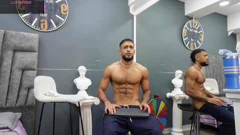 Emilio online show from 04/11/26, 11:14