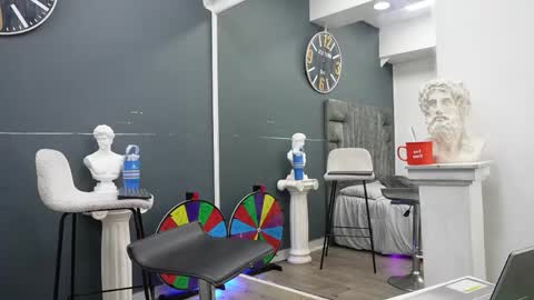 Emilio online show from 04/18/26, 10:52