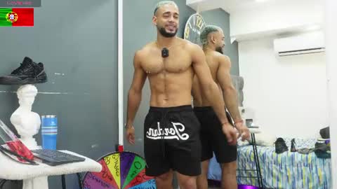 Snapshot of emilio_brandon chatting on 06/27/26, 12:22 Emilio online show from 06/27/26, 12:22