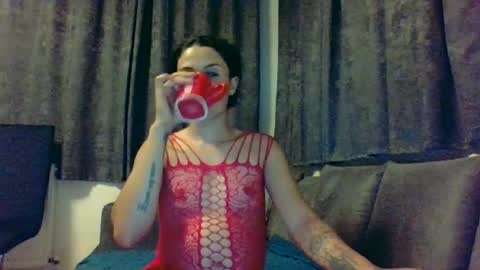 Snapshot of emilly_daniel chatting on 06/26/26, 10:25 Emilly and Daniel online show from 06/26/26, 10:25