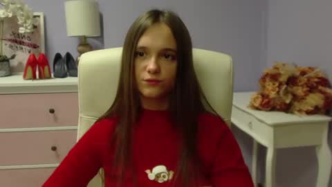 Emilly online show from 12/07/24, 07:38