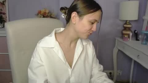 Emilly online show from 02/21/26, 08:04