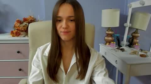 Emilly online show from 02/28/26, 07:42