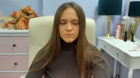 Snapshot of emilly_lust99 chatting on 05/14/26, 07:26 Emilly online show from 05/14/26, 07:26