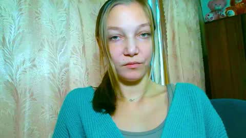 Emilly online show from 11/10/25, 10:58