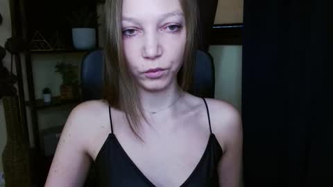 Emilly online show from 02/21/26, 07:31