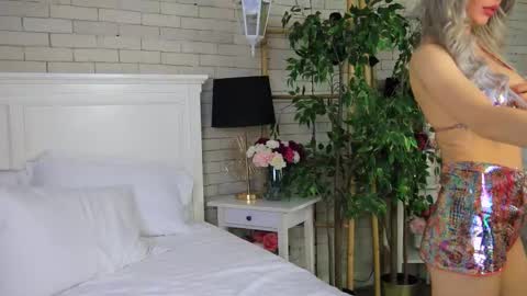 EMMA online show from 10/05/25, 07:34