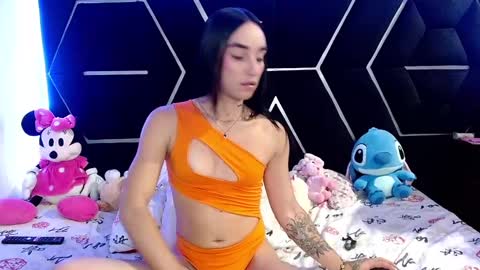 Snapshot of emillystonex chatting on 03/10/25, 10:55 emillystonex online show from 03/10/25, 10:55