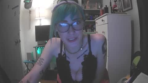 Emily Love online show from 01/13/26, 12:49