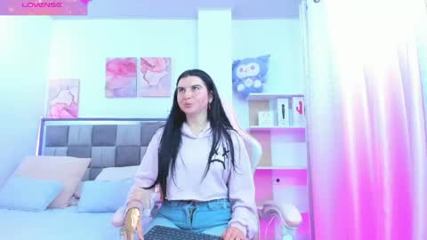 emily9__ online show from 03/31/26, 08:42