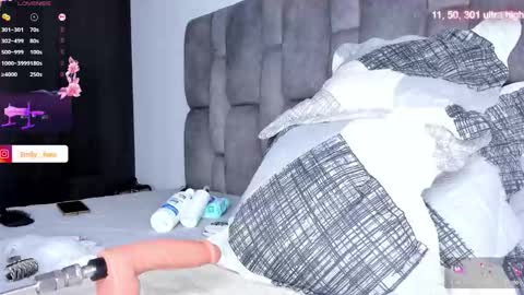 Emily online show from 03/18/26, 10:51